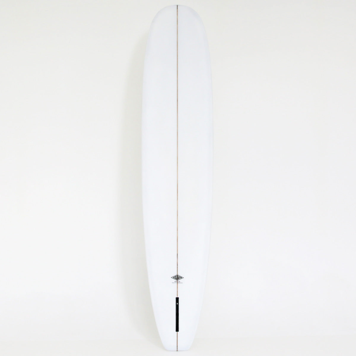 優雅なアウトラインを持つアクセルレーターサーフボード