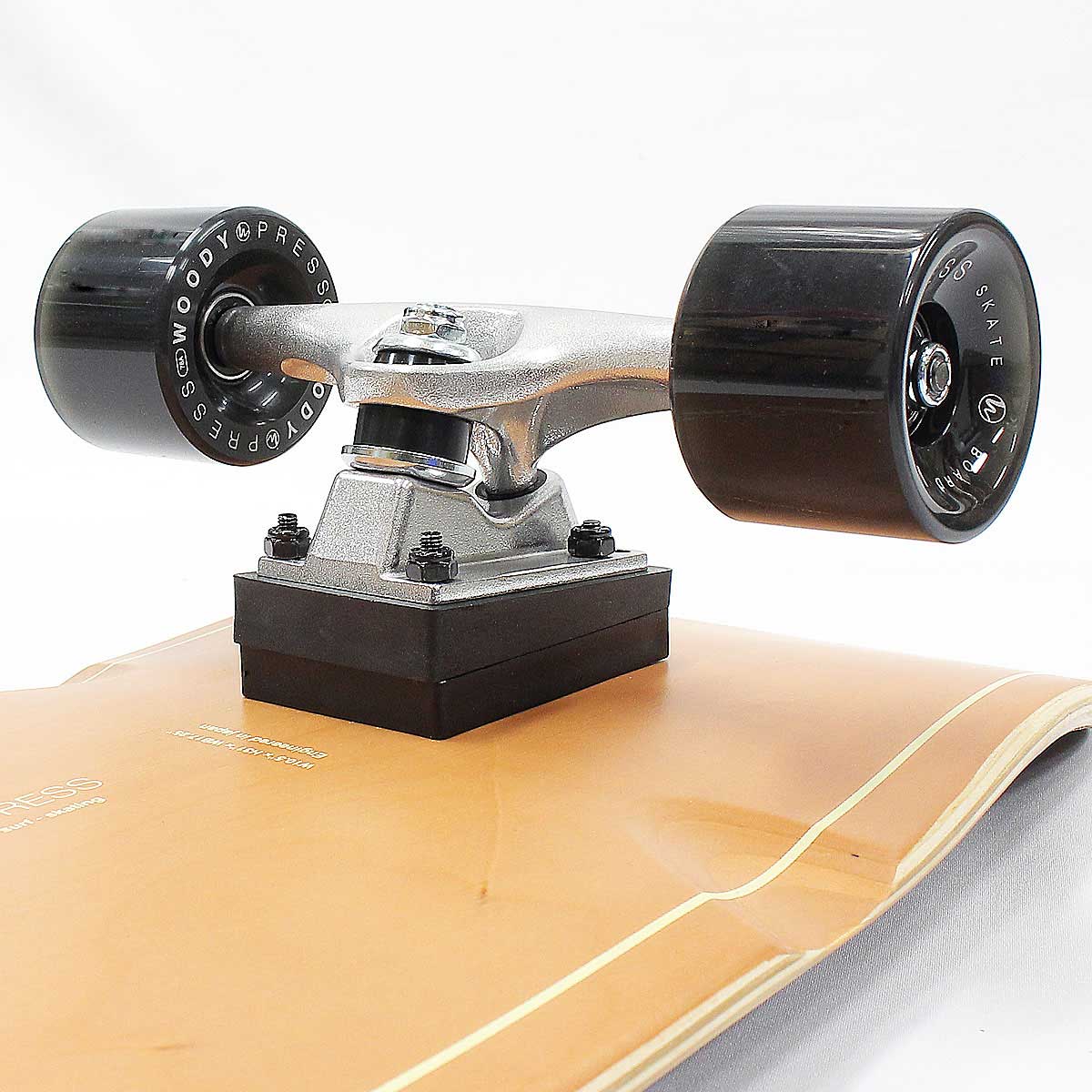 WOODY 31" | Thruster-1 
