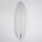 Accelerator SurfboardsのMID 7'0" HOMYモデル。ライトグレーのPU素材を使用したミッドレングスサーフボード。