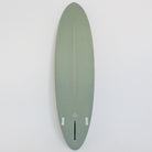 Accelerator SurfboardsのMID 7'0" HOMYモデル。モスグリーンのPU素材を使用したミッドレングスサーフボード。